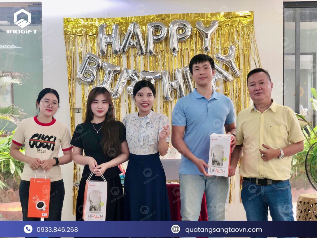 INOGIFT tổ chức sinh nhật cho nhân viên công ty Quý 2