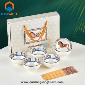 Bộ bát cơm họa tiết đáng yêu