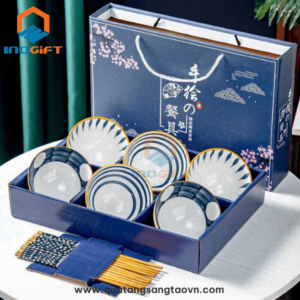 Bộ bát cơm tặng nhân viên