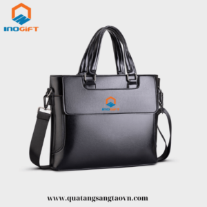 Cặp da tặng sĩ quan công an