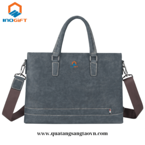 Cặp da tặng sĩ quan công an