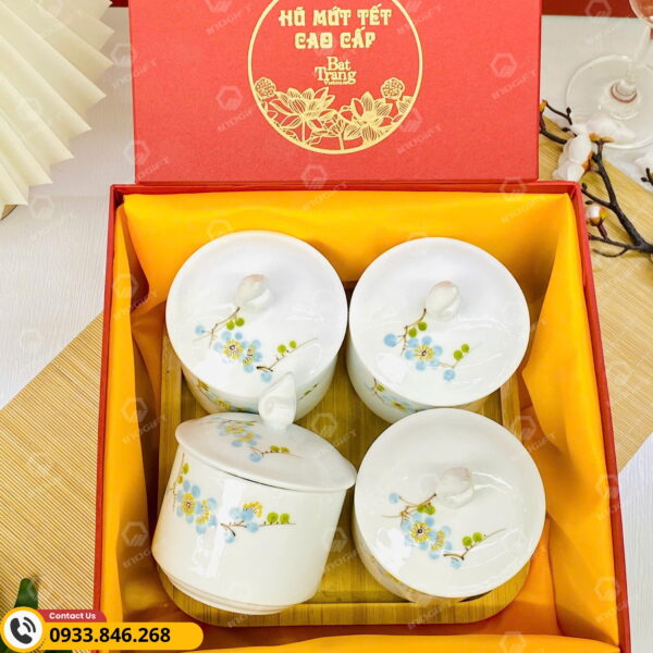 Khay mứt sứ Bát Tràng cao cấp tặng tết 2026