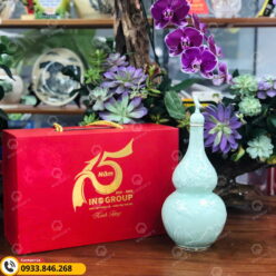 Nậm rượu in logo kỷ niệm 15 năm thành lập công ty