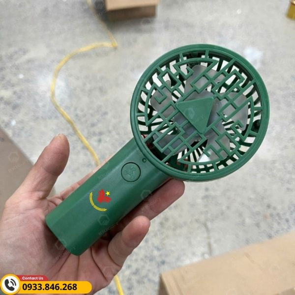 Quạt mini cầm tay pin sạc quà tặng ngành TDTT